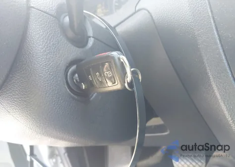 2013 Volkswagen Jetta 2.5L Se из США, поврежденный, VIN 3VWDP7AJ0DM252019